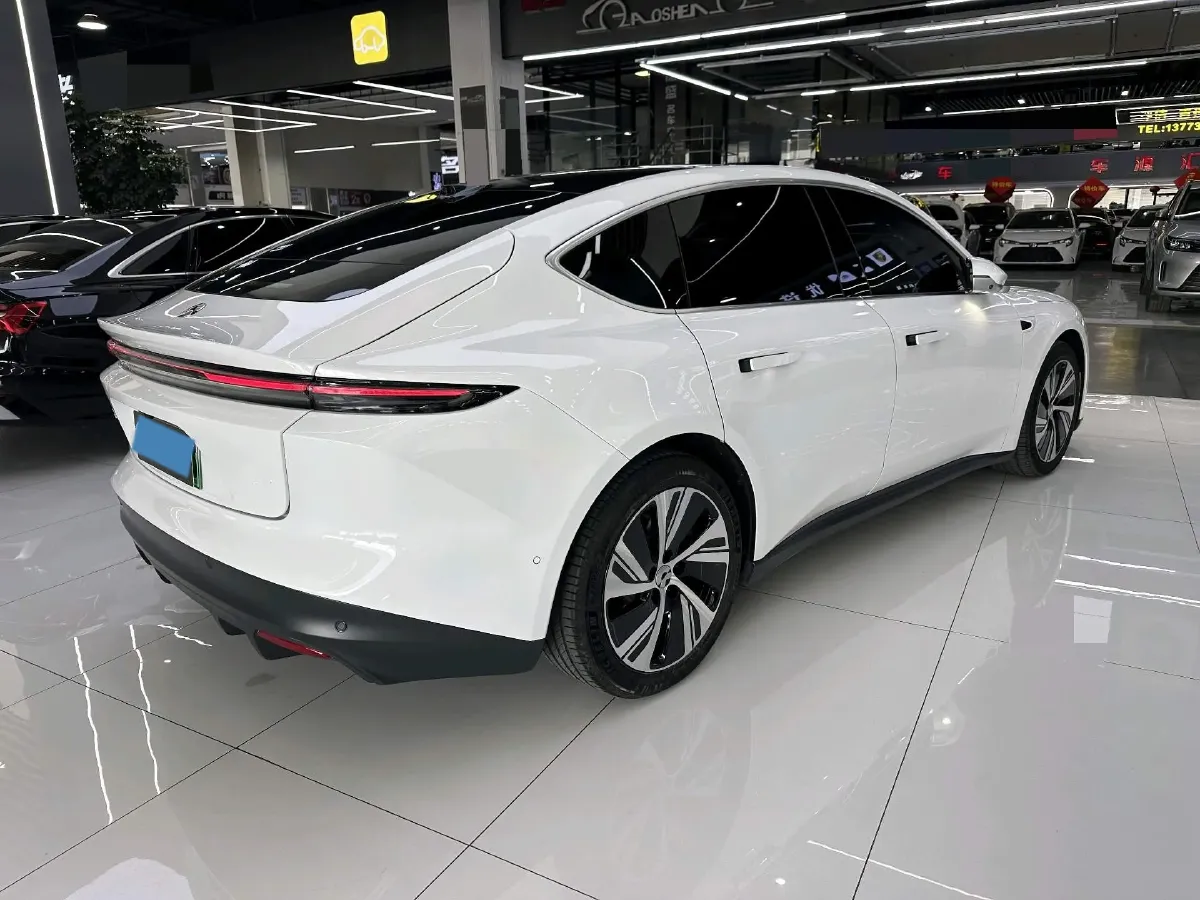 2024 NIO ET5 BEV 75KWH,autocango,china used car exporter,china ev exporter,chinese used car exporter,chinese used ev exporter