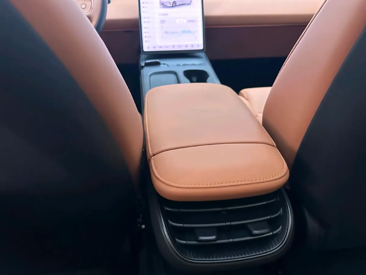 2024 NIO ET5 BEV 75KWH,autocango,china used car exporter,china ev exporter,chinese used car exporter,chinese used ev exporter