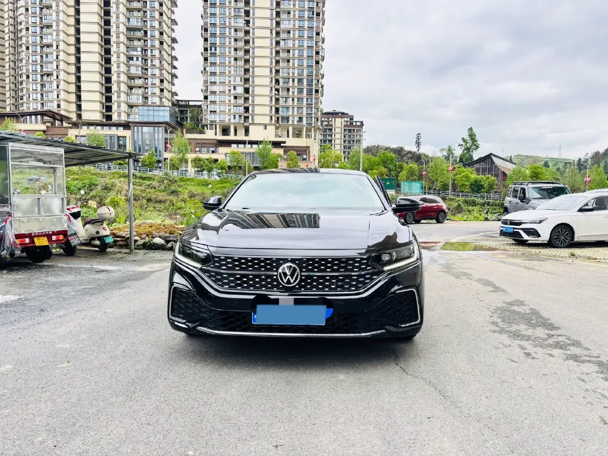 2022 Skoda Kodiak GT 2.0T 186HP L4 7DCT,autocango,china used car exporter,china ev exporter,chinese used car exporter,chinese used ev exporter