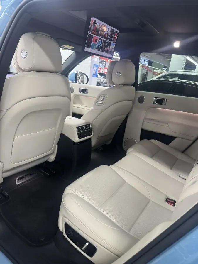 2024 Li L8 Range Extended 154HP REEV 52.3KWH,autocango,china used car exporter,china ev exporter,chinese used car exporter,chinese used ev exporter