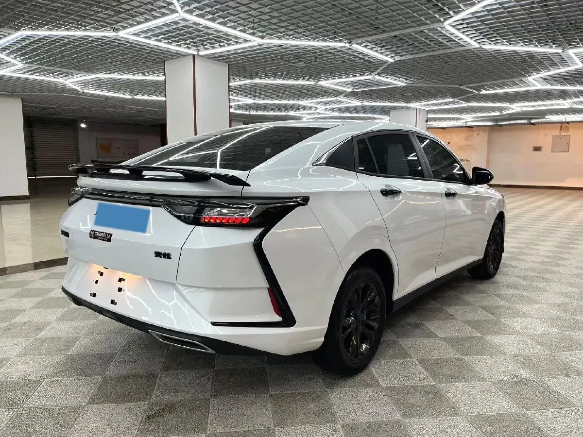 2023 DongFeng Aeolus YiXuan 1.5L 125HP L4 6DCT,autocango,china used car exporter,china ev exporter,chinese used car exporter,chinese used ev exporter