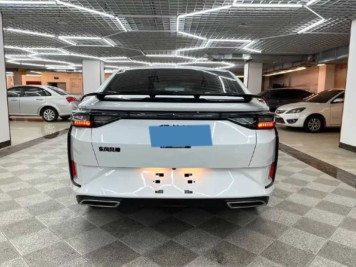 2023 DongFeng Aeolus YiXuan 1.5L 125HP L4 6DCT,autocango,china used car exporter,china ev exporter,chinese used car exporter,chinese used ev exporter