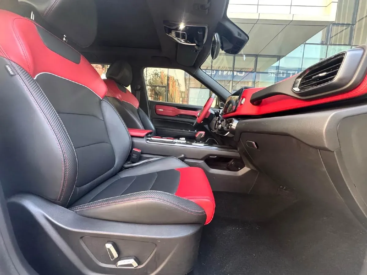 2020 Geely ICON 1.5T 177HP L3 7DCT,autocango,china used car exporter,china ev exporter,chinese used car exporter,chinese used ev exporter