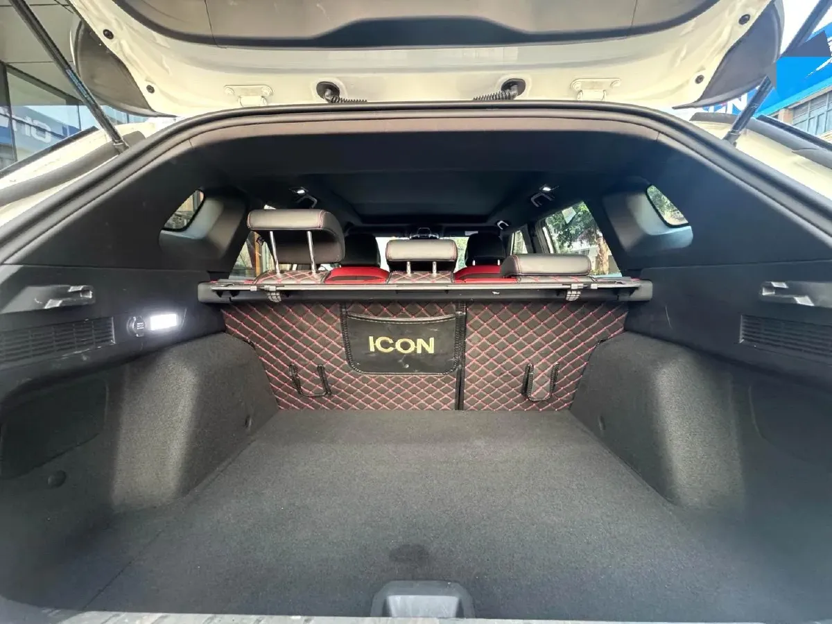 2020 Geely ICON 1.5T 177HP L3 7DCT,autocango,china used car exporter,china ev exporter,chinese used car exporter,chinese used ev exporter