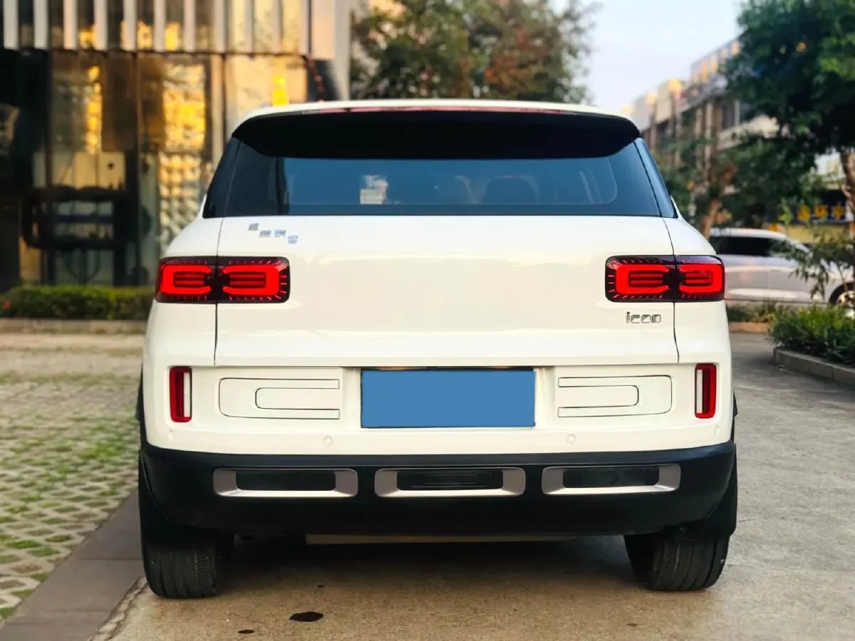 2020 Geely ICON 1.5T 177HP L3 7DCT,autocango,china used car exporter,china ev exporter,chinese used car exporter,chinese used ev exporter