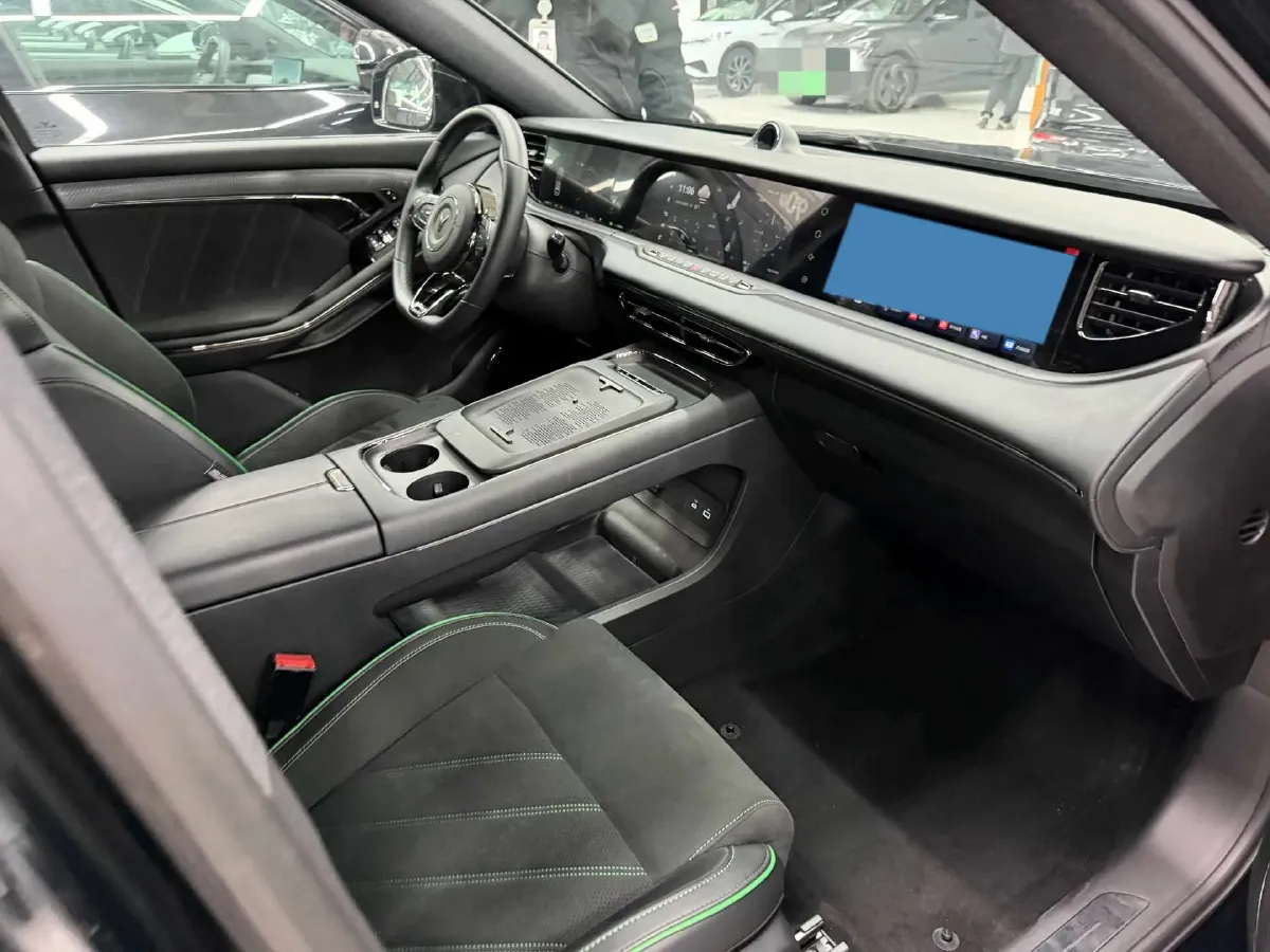 2025 Voyah FREE 1.5T 150HP L4 REEV 43KWH,autocango,china used car exporter,china ev exporter,chinese used car exporter,chinese used ev exporter