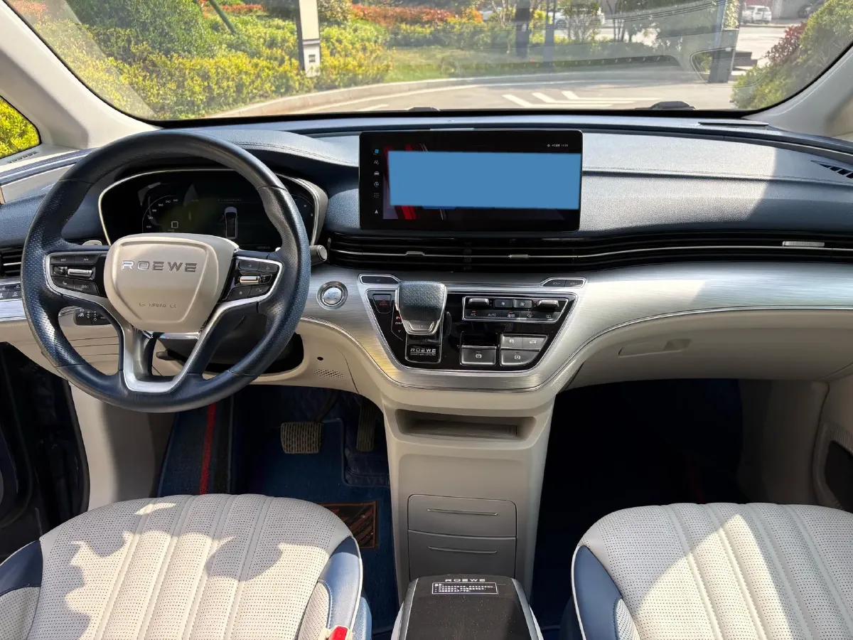 2021 Roewe iMAX8 2.0T 234HP L4 8AT,autocango,china used car exporter,china ev exporter,chinese used car exporter,chinese used ev exporter