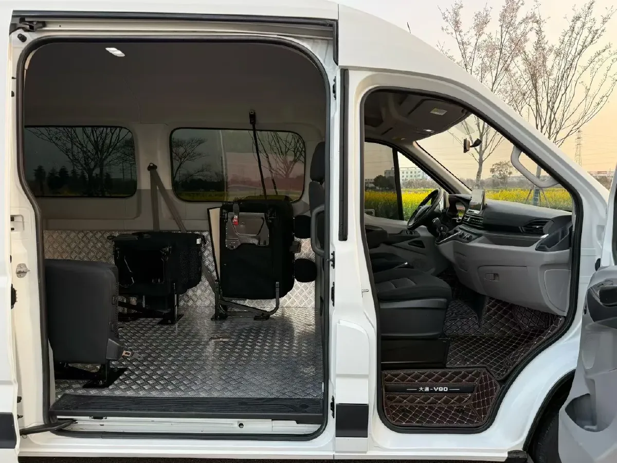 2022 Foton Scenery G9 2.4L 160HP L4 5MT,autocango,china used car exporter,china ev exporter,chinese used car exporter,chinese used ev exporter