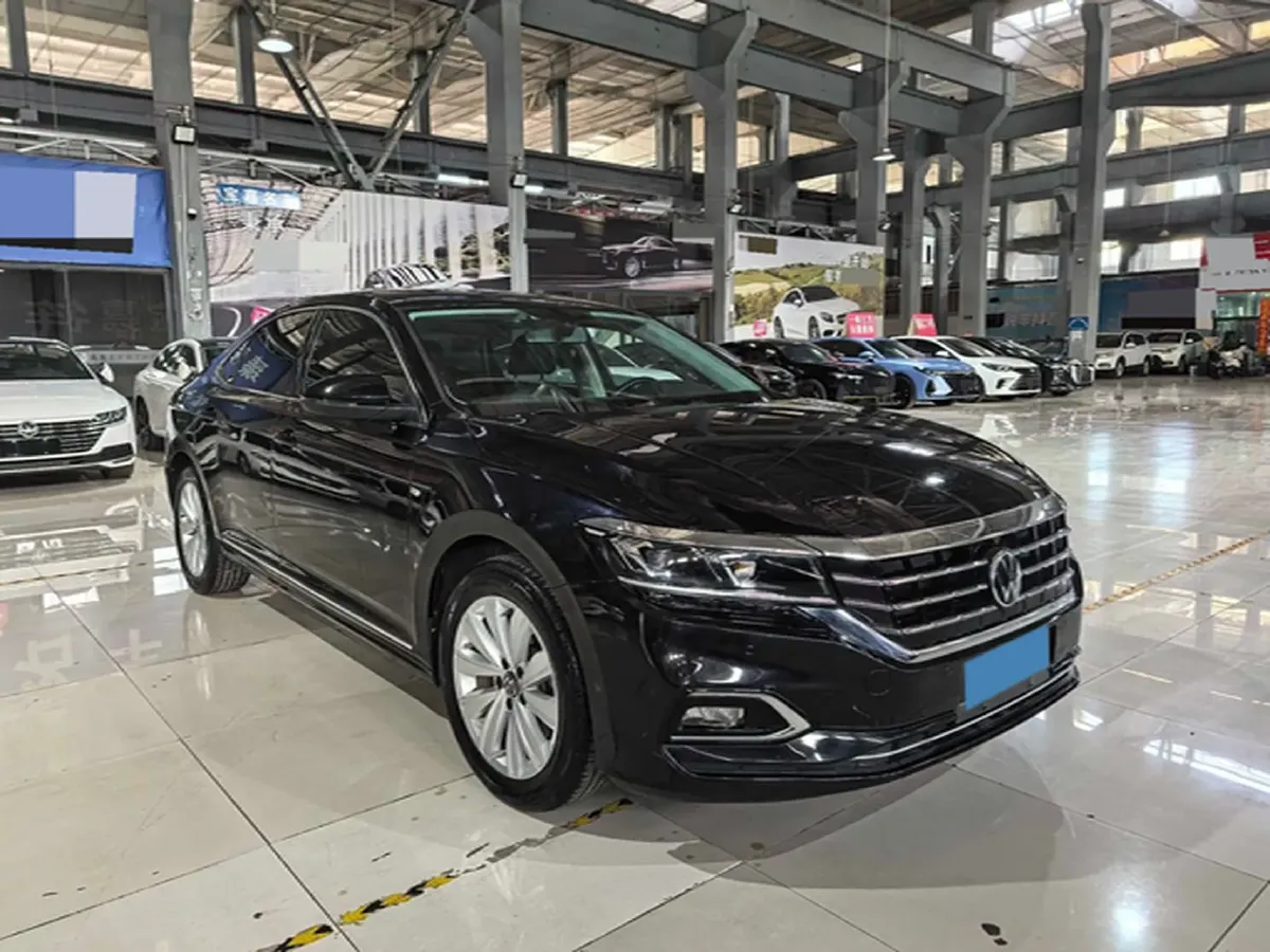 2020 Volkswagen Passat 2.0T 186HP L4 7DCT,autocango,china used car exporter,china ev exporter,chinese used car exporter,chinese used ev exporter