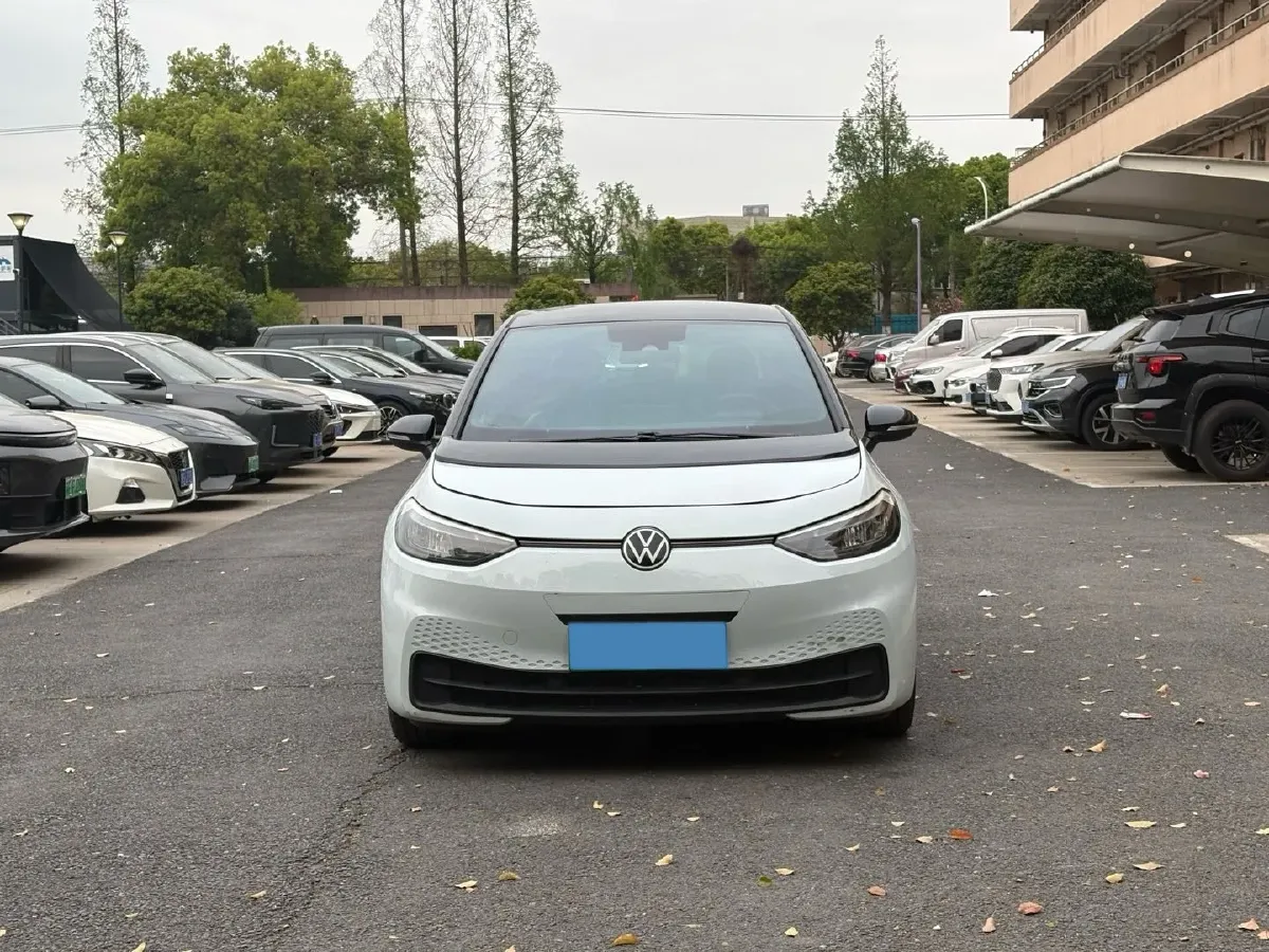 2023 Volkswagen ID.3 BEV 52.8KWH,autocango,china used car exporter,china ev exporter,chinese used car exporter,chinese used ev exporter