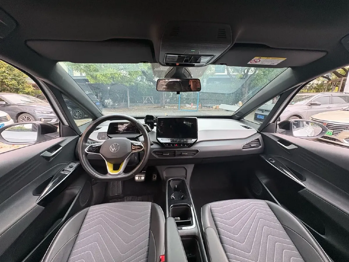 2023 Volkswagen ID.3 BEV 52.8KWH,autocango,china used car exporter,china ev exporter,chinese used car exporter,chinese used ev exporter