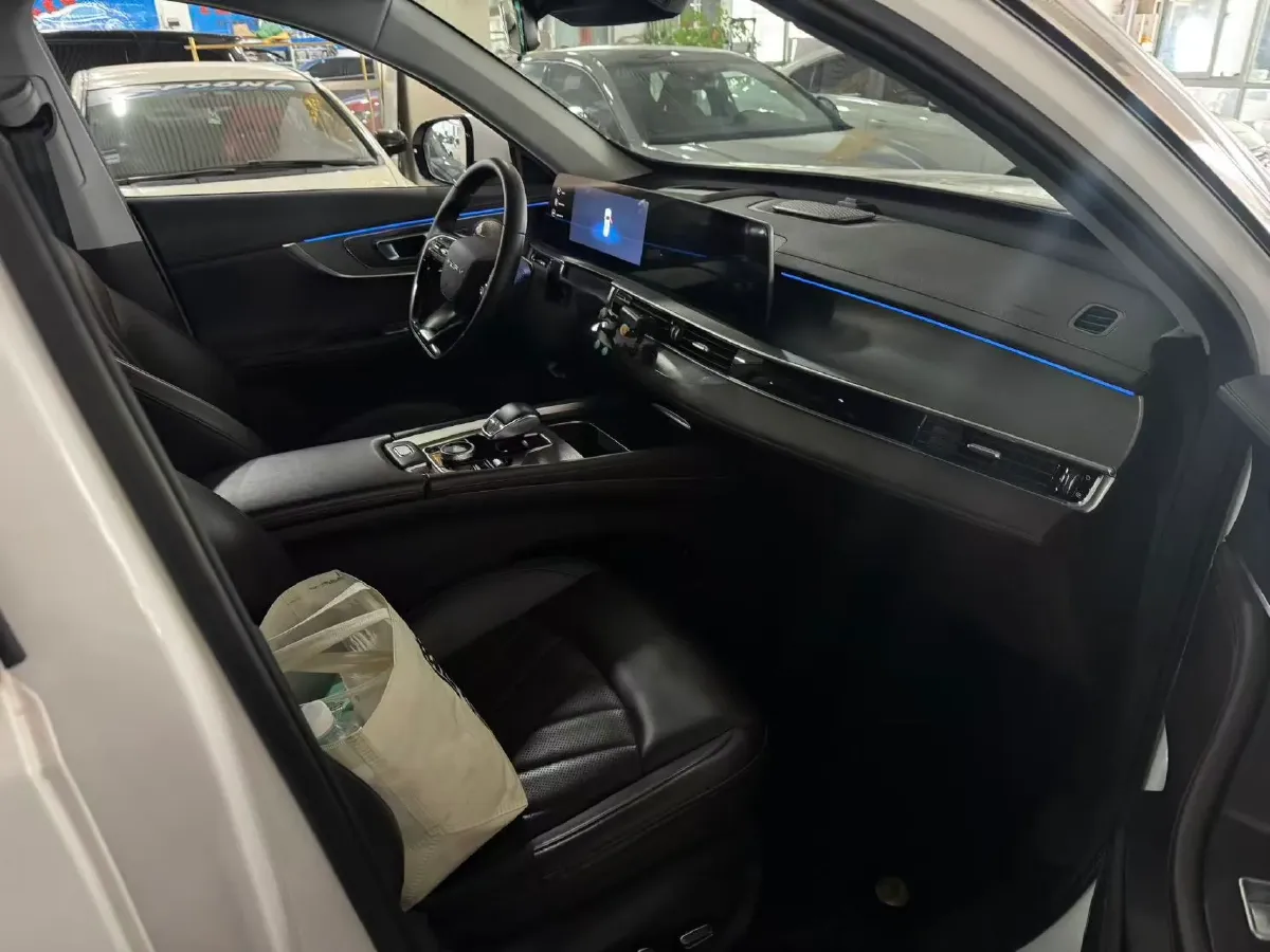 2022 Chery Tiggo 8 PRO 2.0T 254HP L4 7DCT,autocango,china used car exporter,china ev exporter,chinese used car exporter,chinese used ev exporter