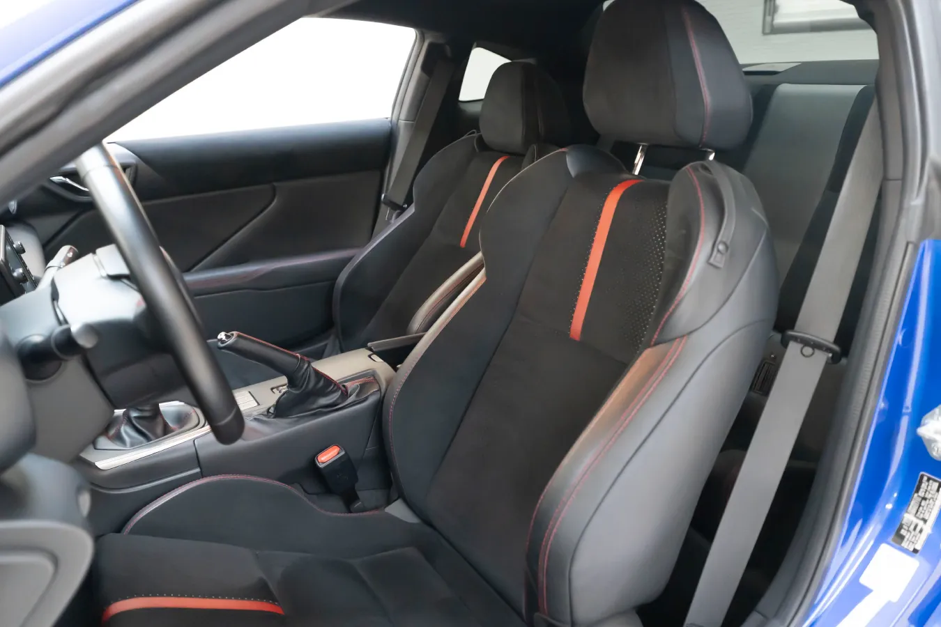 2022 Subaru BRZ 2.4L 234HP H4 6MT,autocango,china used car exporter,china ev exporter,chinese used car exporter,chinese used ev exporter