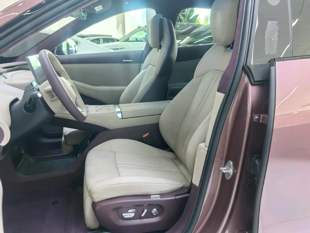 2025 MI YU7 BEV 101.7KWH,autocango,china used car exporter,china ev exporter,chinese used car exporter,chinese used ev exporter