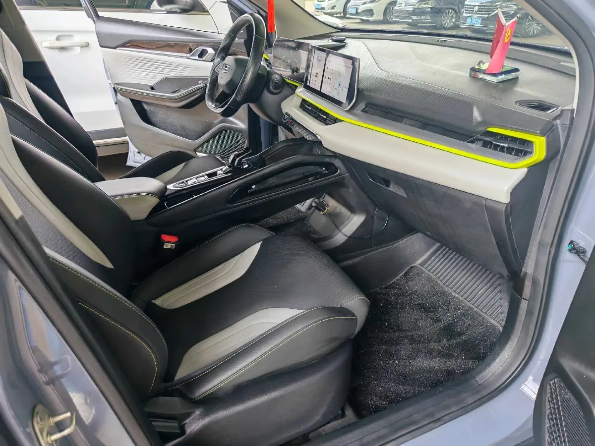 2022 Geely Coolray 1.5T 181HP L4 7DCT,autocango,china used car exporter,china ev exporter,chinese used car exporter,chinese used ev exporter