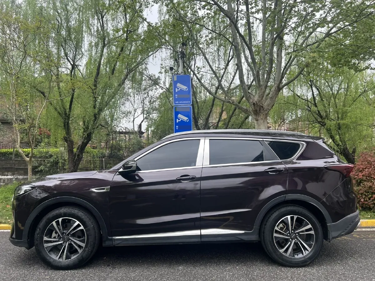 2021 Jetour X70 Plus 1.6T 197HP L4 7DCT,autocango,china used car exporter,china ev exporter,chinese used car exporter,chinese used ev exporter