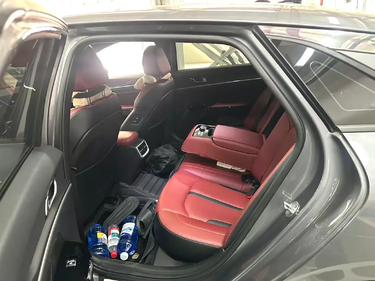 2021 Toyota Camry 2.0L 178HP L4 CVT,autocango,china used car exporter,china ev exporter,chinese used car exporter,chinese used ev exporter