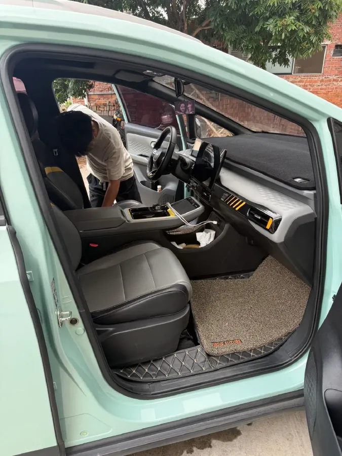 2022 Geely Okavango 1.8T 184HP L4 7DCT,autocango,china used car exporter,china ev exporter,chinese used car exporter,chinese used ev exporter