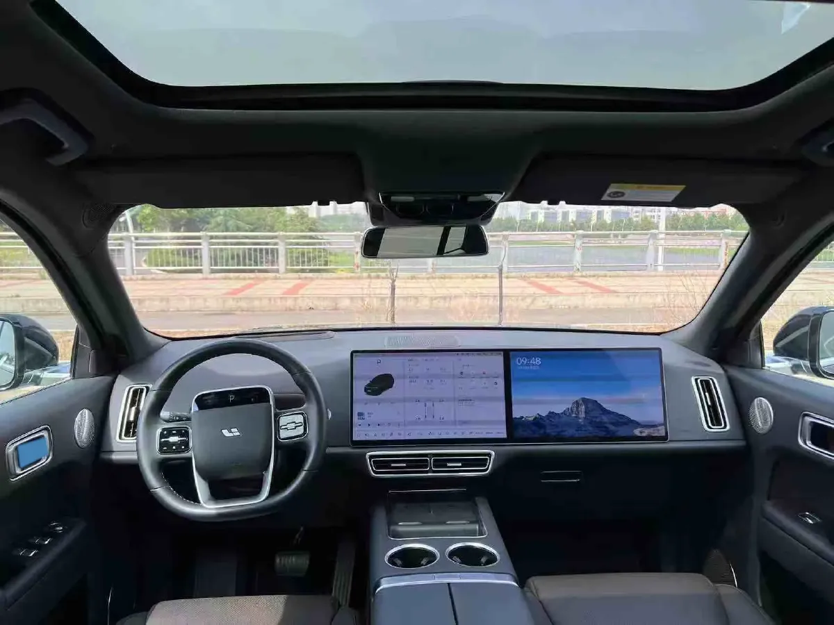 2022 Li L9 Range Extended 154HP REEV 42.6KWH,autocango,china used car exporter,china ev exporter,chinese used car exporter,chinese used ev exporter