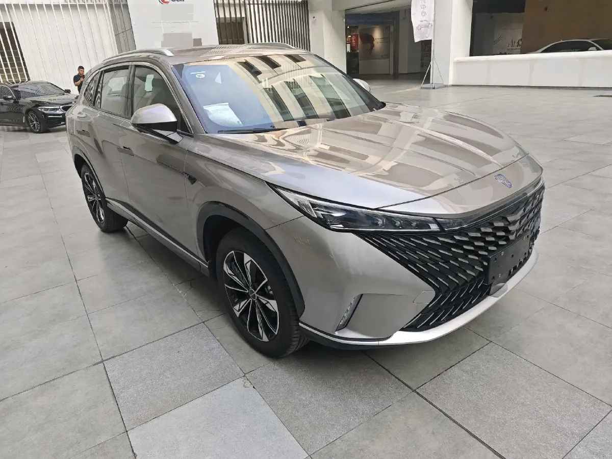 2023 Roewe RX5 1.5T 188HP L4 AMT PHEV 12.3KWH,autocango,china used car exporter,china ev exporter,chinese used car exporter,chinese used ev exporter