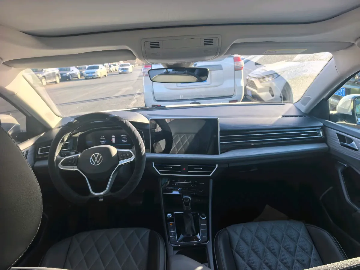 2022 Volkswagen Sagitar 1.2T 116HP L4 7DCT,autocango,china used car exporter,china ev exporter,chinese used car exporter,chinese used ev exporter