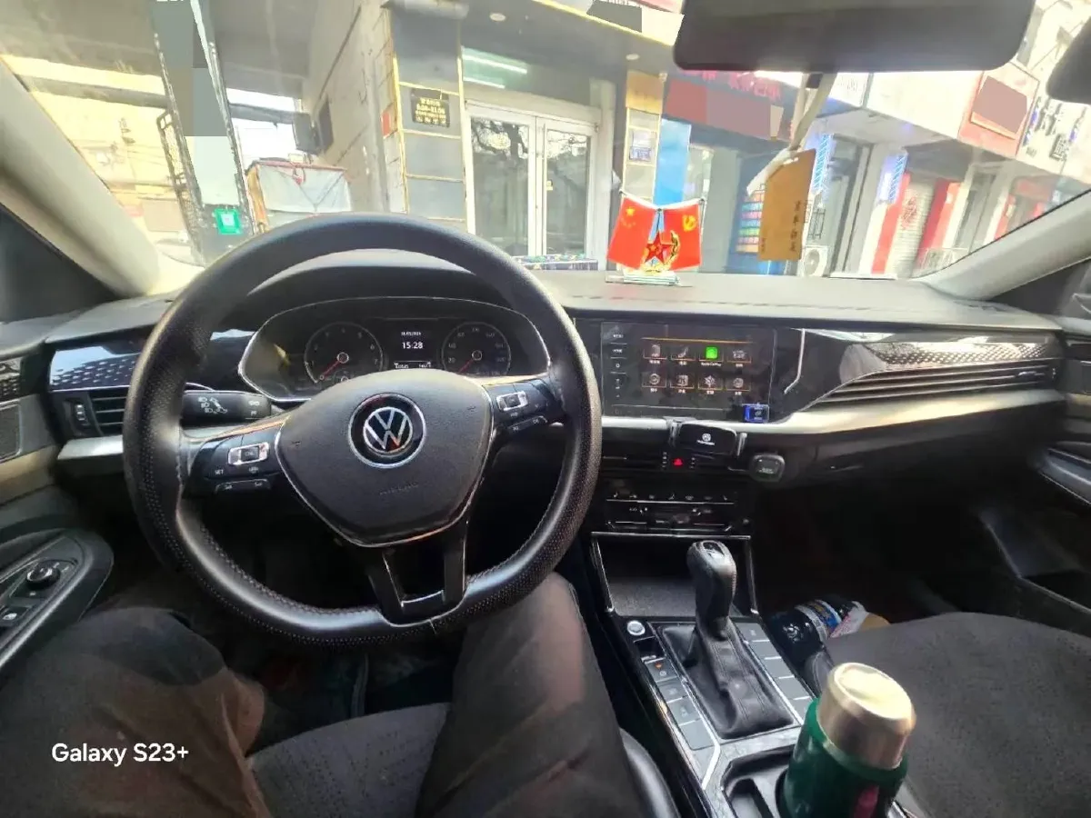 2020 Volkswagen Passat 2.0T 186HP L4 7DCT,autocango,china used car exporter,china ev exporter,chinese used car exporter,chinese used ev exporter