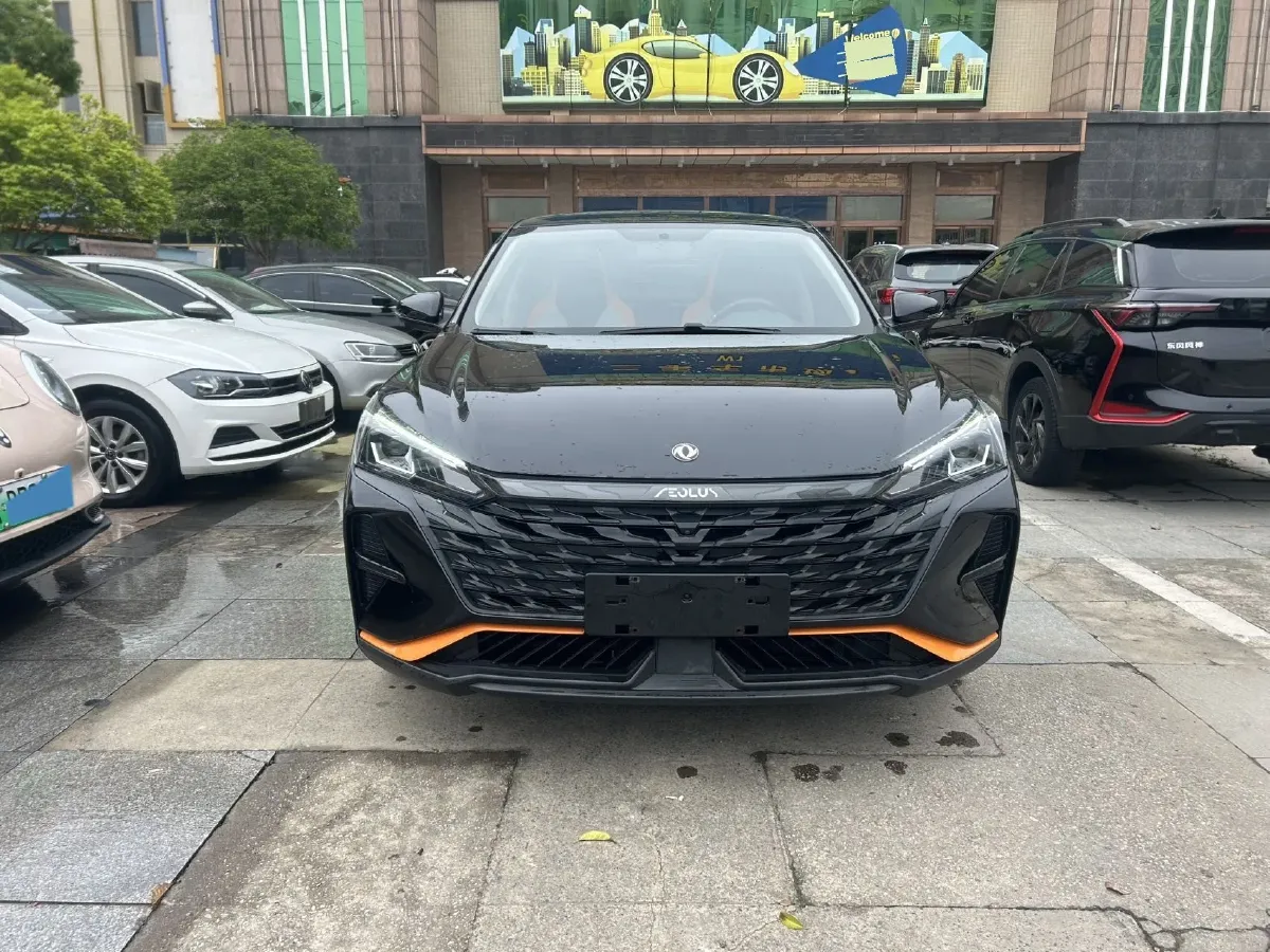 2023 DongFeng Aeolus YiXuan 1.5L 125HP L4 6DCT,autocango,china used car exporter,china ev exporter,chinese used car exporter,chinese used ev exporter