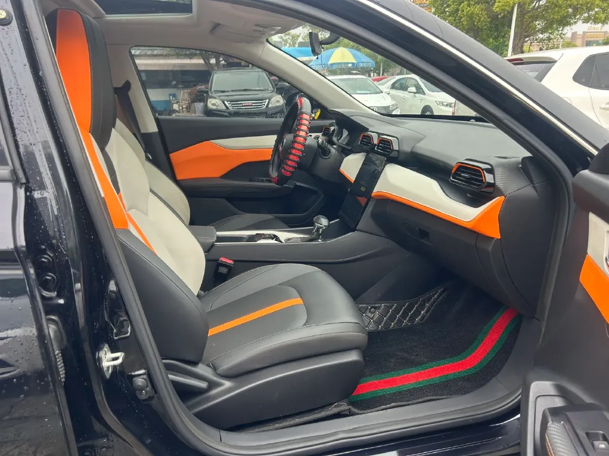 2023 DongFeng Aeolus YiXuan 1.5L 125HP L4 6DCT,autocango,china used car exporter,china ev exporter,chinese used car exporter,chinese used ev exporter