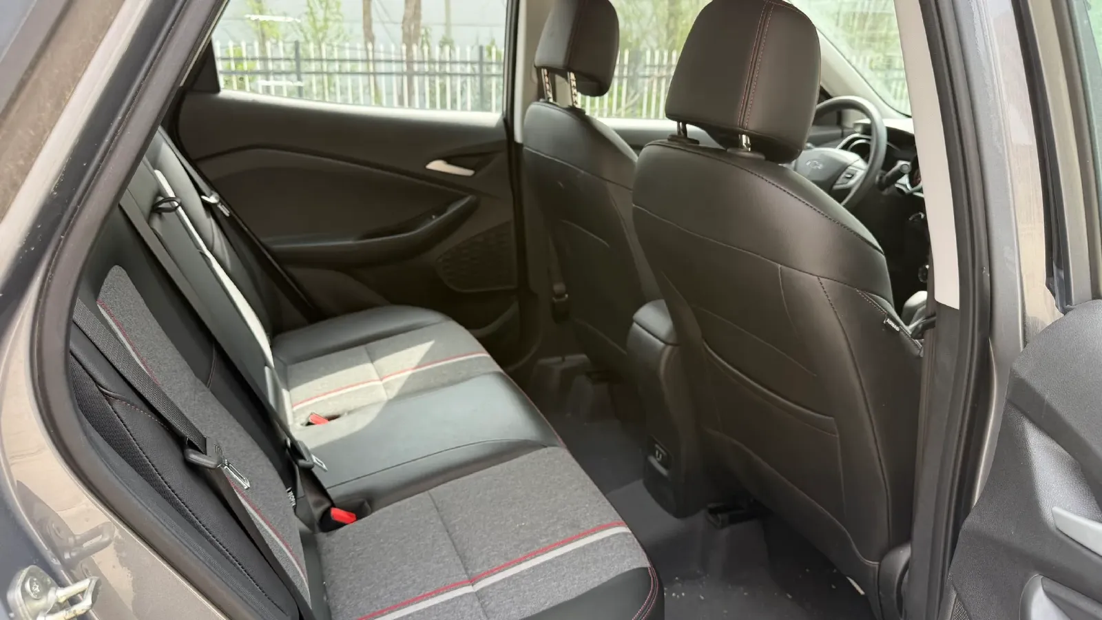 2019 Chevrolet Trax 1.3T 165HP L3 CVT,autocango,china used car exporter,china ev exporter,chinese used car exporter,chinese used ev exporter