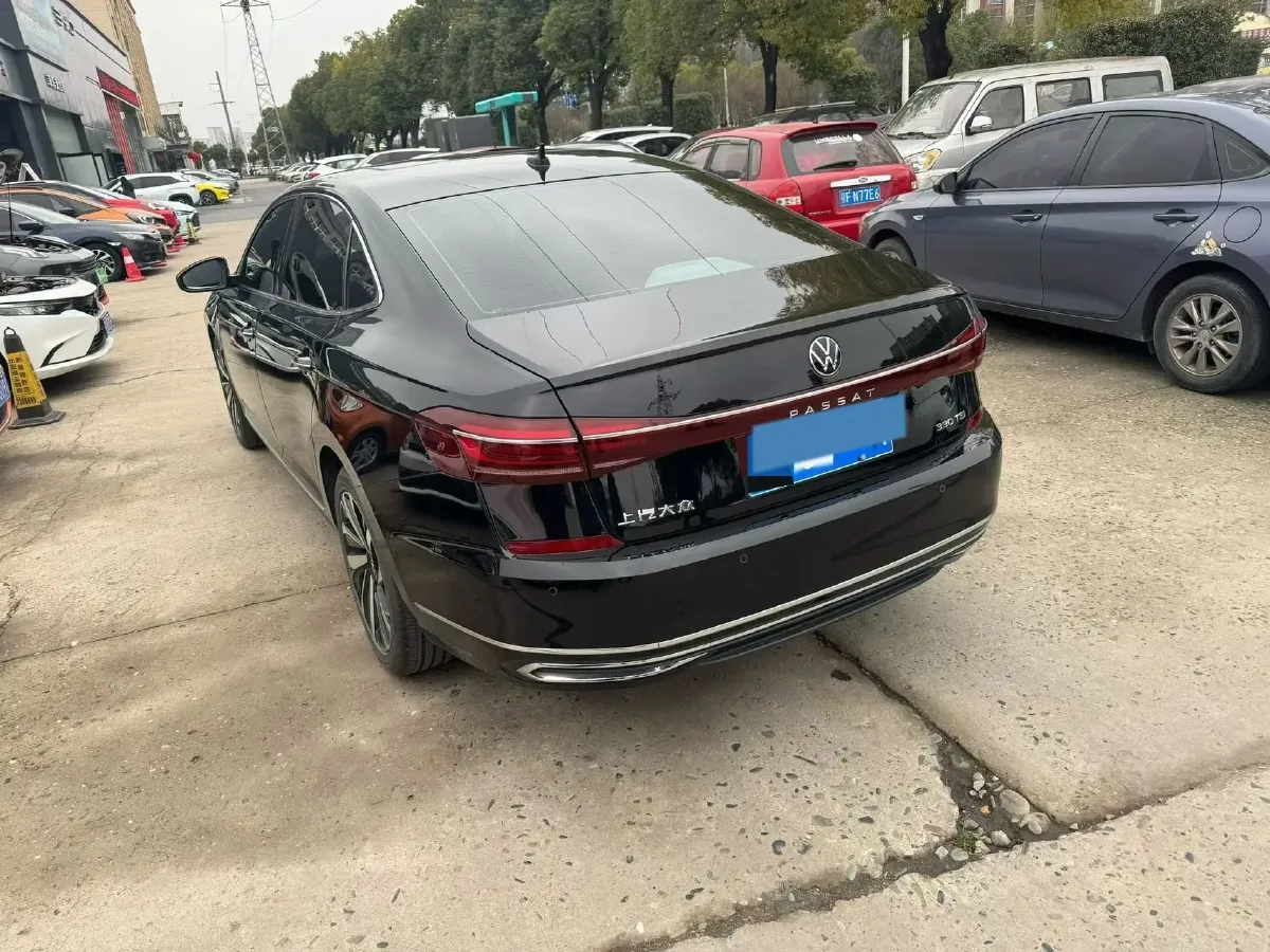 2023 Volkswagen Passat 2.0T 186HP L4 7DCT,autocango,china used car exporter,china ev exporter,chinese used car exporter,chinese used ev exporter