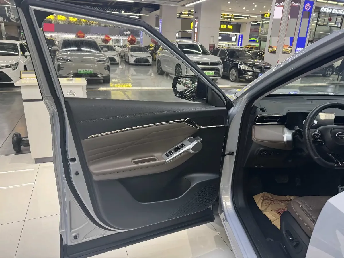 2024 GAC Trumpchi GS4 1.5T 177HP L4 7DCT,autocango,china used car exporter,china ev exporter,chinese used car exporter,chinese used ev exporter