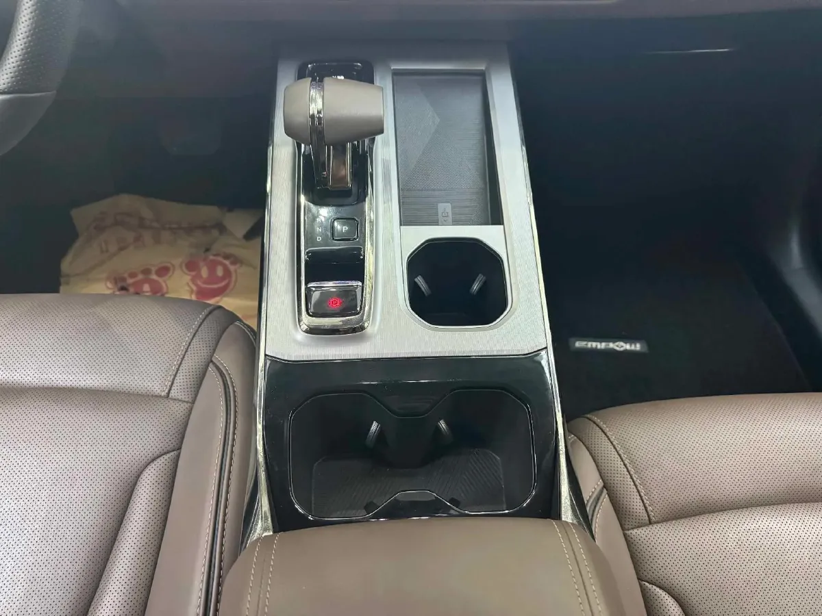 2024 GAC Trumpchi GS4 1.5T 177HP L4 7DCT,autocango,china used car exporter,china ev exporter,chinese used car exporter,chinese used ev exporter