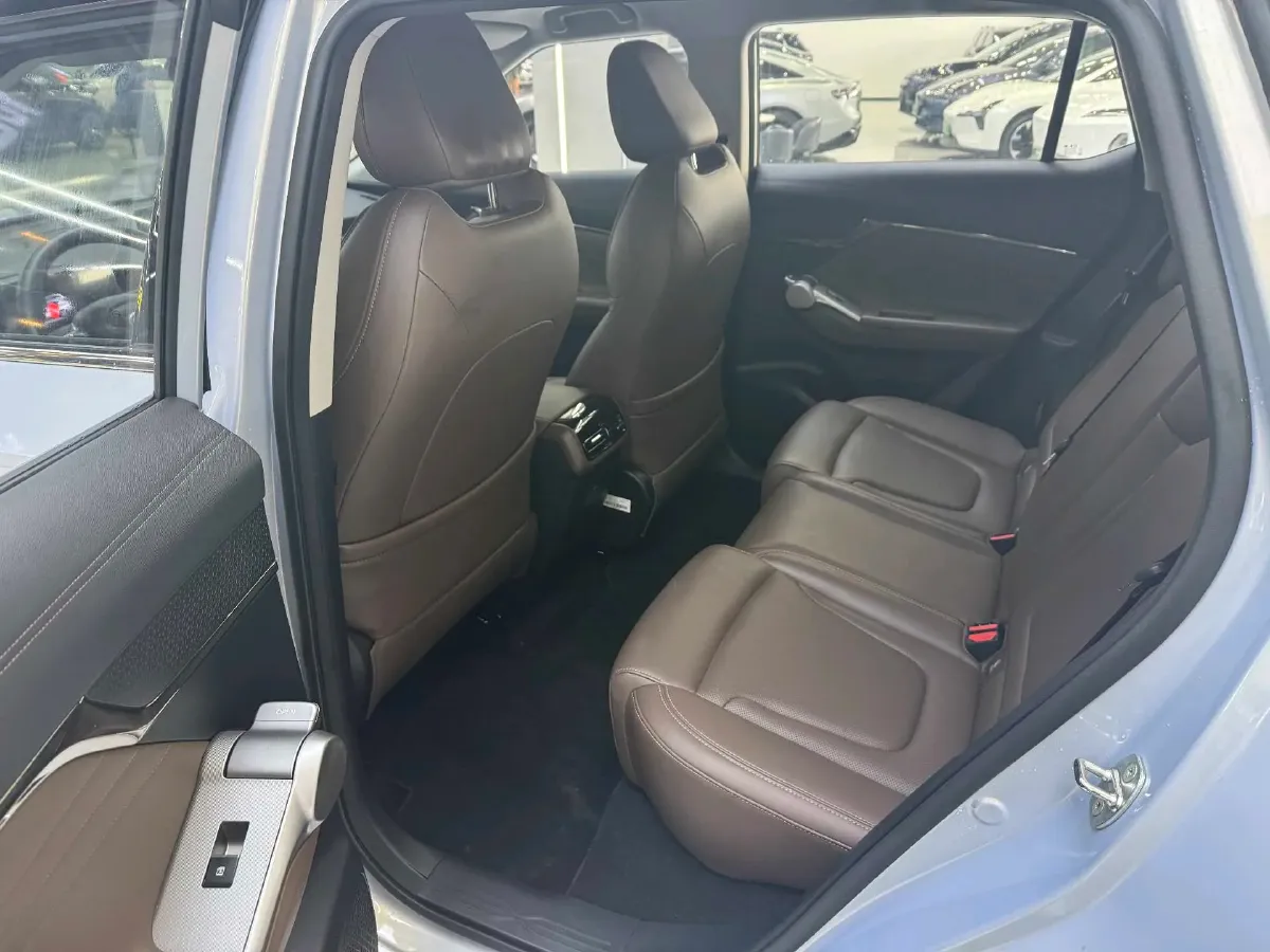 2024 GAC Trumpchi GS4 1.5T 177HP L4 7DCT,autocango,china used car exporter,china ev exporter,chinese used car exporter,chinese used ev exporter