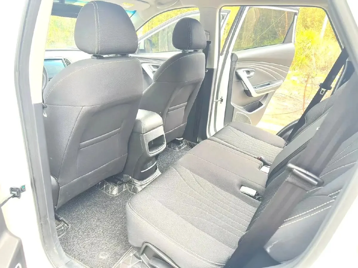 2019 Jetour X70 1.5T 156HP L4 6DCT,autocango,china used car exporter,china ev exporter,chinese used car exporter,chinese used ev exporter