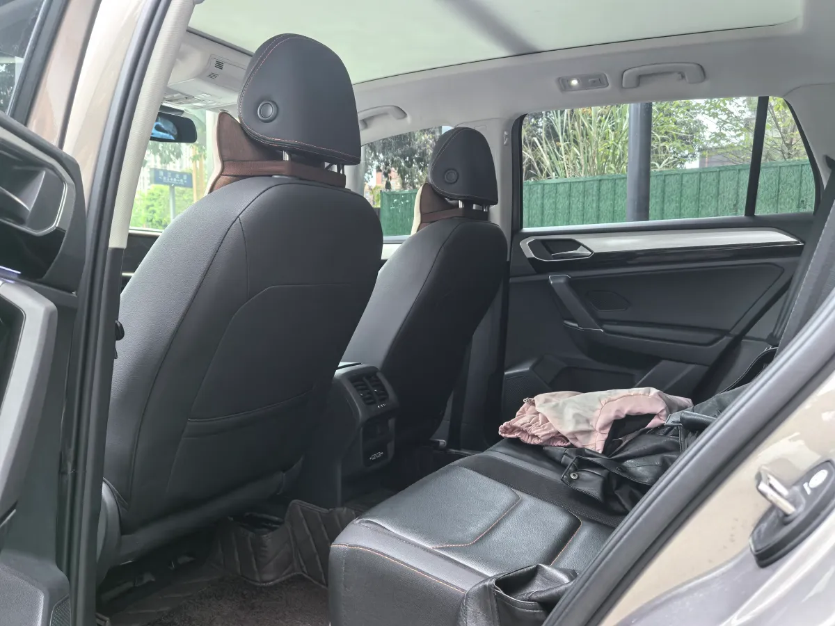 2021 Volkswagen Tayron 2.0T 186HP L4 7DCT,autocango,china used car exporter,china ev exporter,chinese used car exporter,chinese used ev exporter