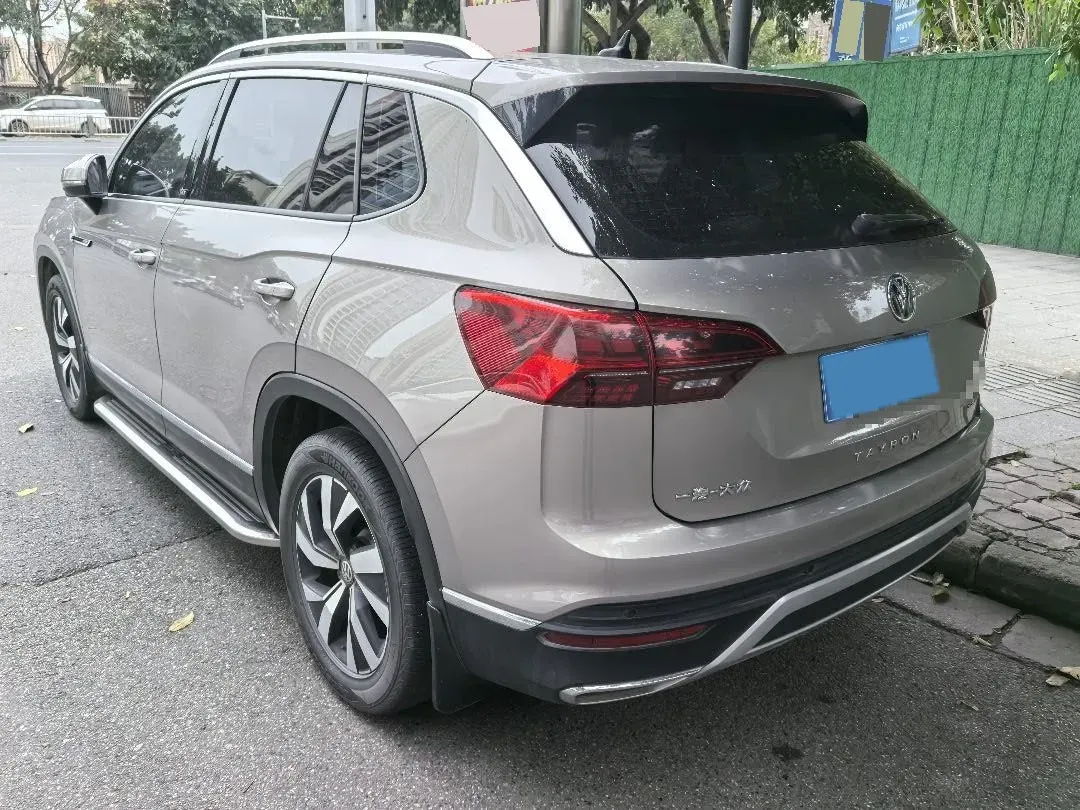 2021 Volkswagen Tayron 2.0T 186HP L4 7DCT,autocango,china used car exporter,china ev exporter,chinese used car exporter,chinese used ev exporter