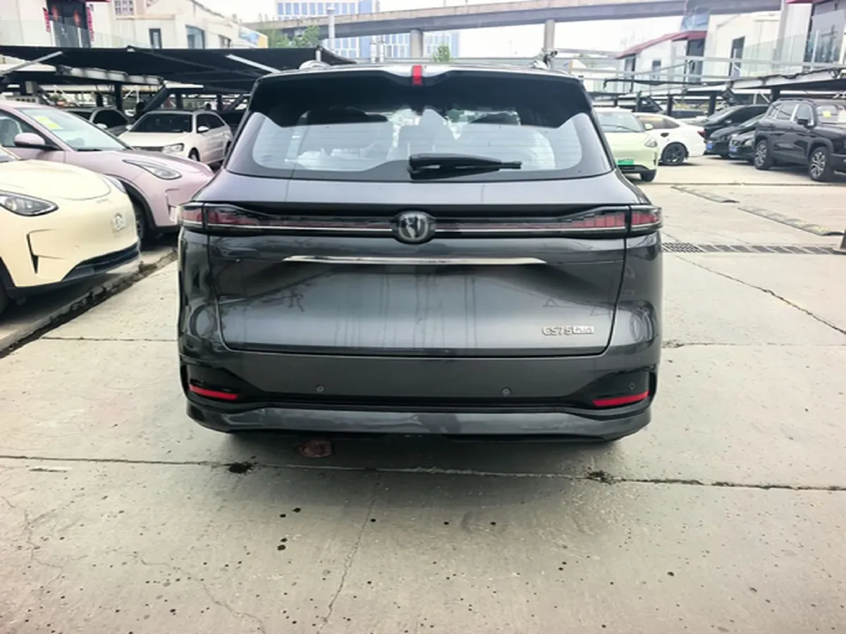 2025 ChangAn CS75 Plus 1.5T 192HP L4 8AT,autocango,china used car exporter,china ev exporter,chinese used car exporter,chinese used ev exporter