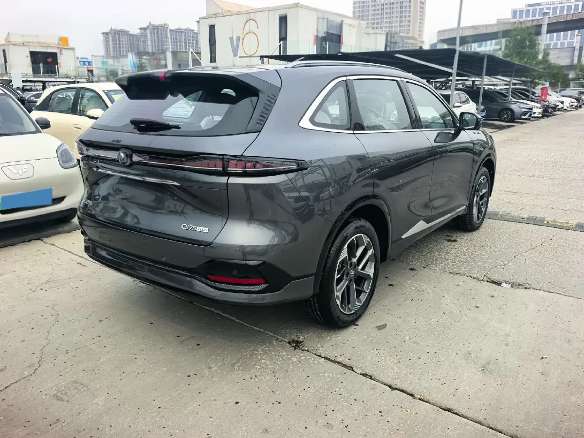 2025 ChangAn CS75 Plus 1.5T 192HP L4 8AT,autocango,china used car exporter,china ev exporter,chinese used car exporter,chinese used ev exporter