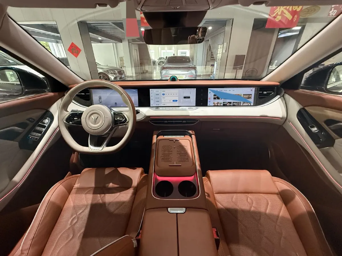 2024 Voyah FREE 1.5T 150HP L4 REEV 39.2KWH,autocango,china used car exporter,china ev exporter,chinese used car exporter,chinese used ev exporter