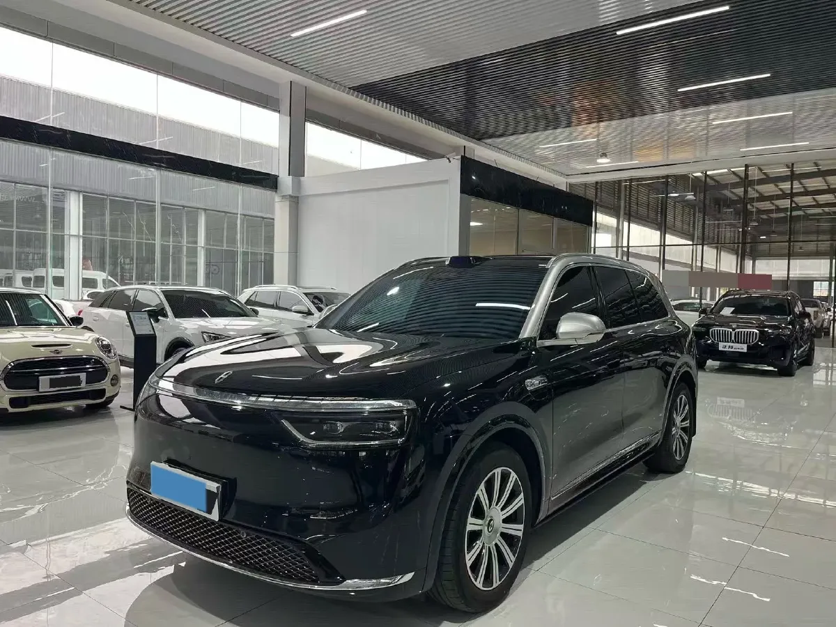2025 AITO AITO M8 BEV,autocango,china used car exporter,china ev exporter,chinese used car exporter,chinese used ev exporter