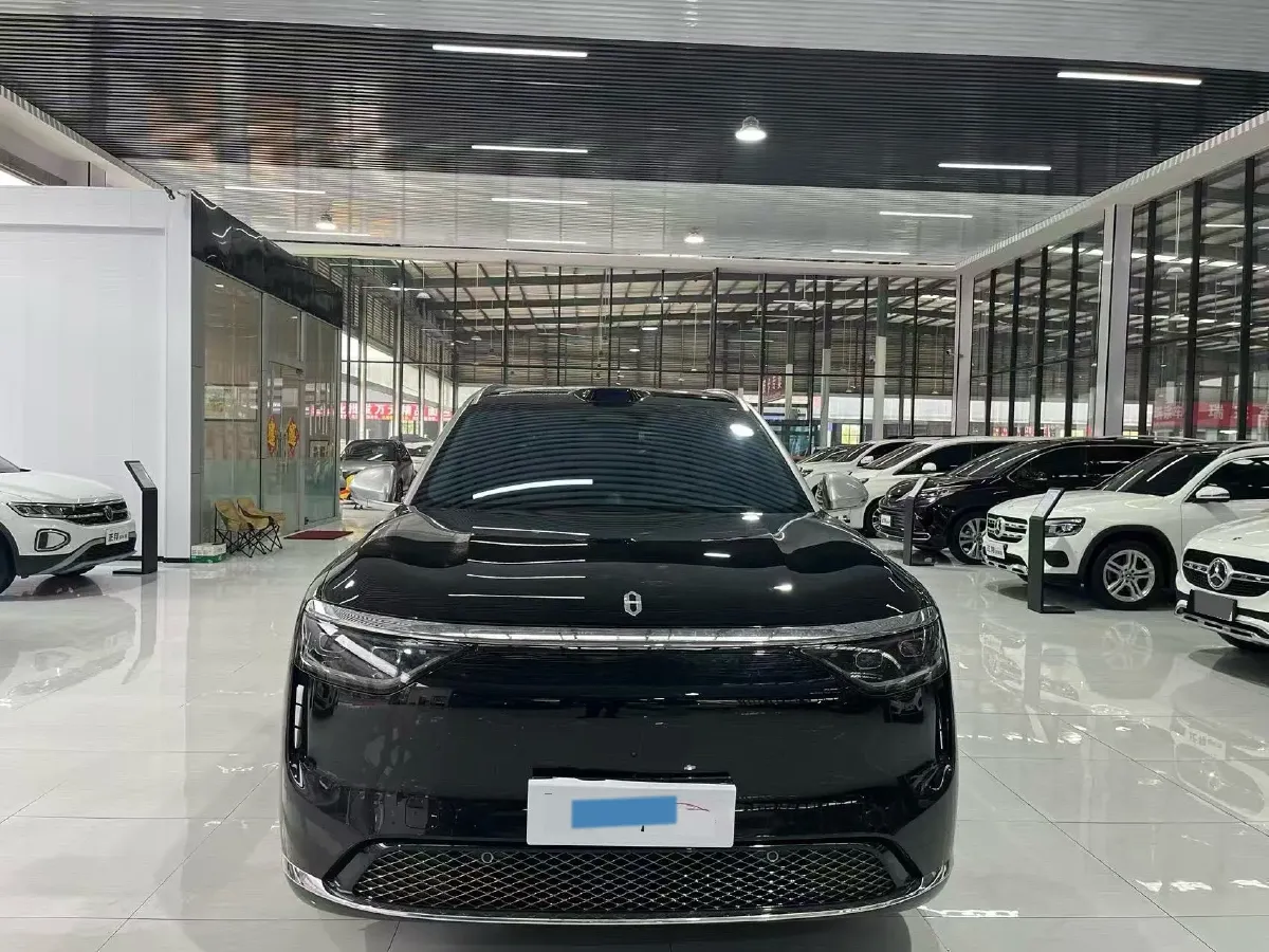 2025 AITO AITO M8 BEV,autocango,china used car exporter,china ev exporter,chinese used car exporter,chinese used ev exporter