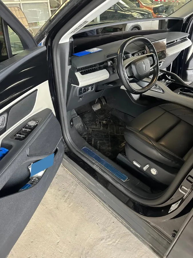 2023 Lincoln Nautilus 2.0T 261HP L4 8AT,autocango,china used car exporter,china ev exporter,chinese used car exporter,chinese used ev exporter
