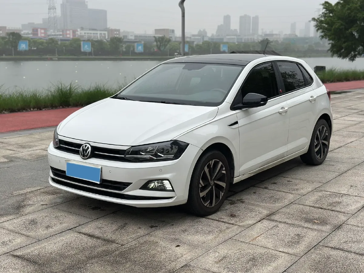 2019 Volkswagen Polo 1.5L 113HP L4 6AT,autocango,china used car exporter,china ev exporter,chinese used car exporter,chinese used ev exporter