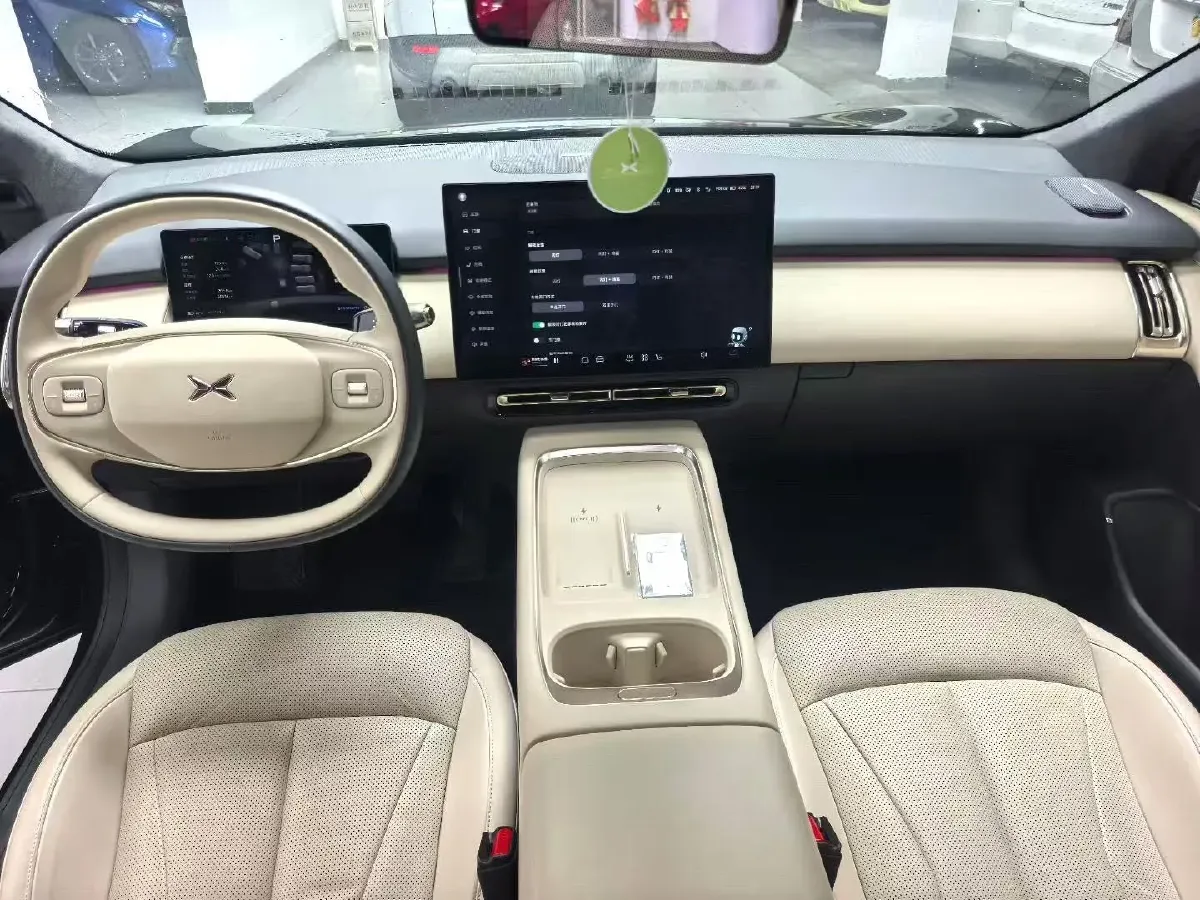 2024 Xpeng P7+ BEV 60.7KWH,autocango,china used car exporter,china ev exporter,chinese used car exporter,chinese used ev exporter