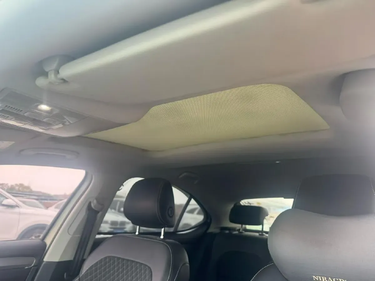 2018 Skoda Superb 1.8T 180HP L4 7DCT,autocango,china used car exporter,china ev exporter,chinese used car exporter,chinese used ev exporter