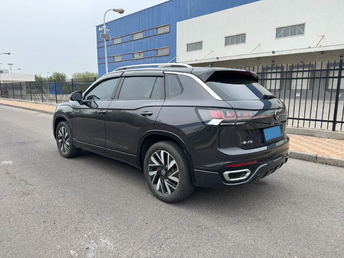 2024 Volkswagen Tayron 2.0T 186HP L4 7DCT,autocango,china used car exporter,china ev exporter,chinese used car exporter,chinese used ev exporter
