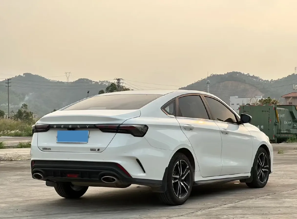 2022 Geely Binray 1.5T 181HP L4 7DCT,autocango,china used car exporter,china ev exporter,chinese used car exporter,chinese used ev exporter