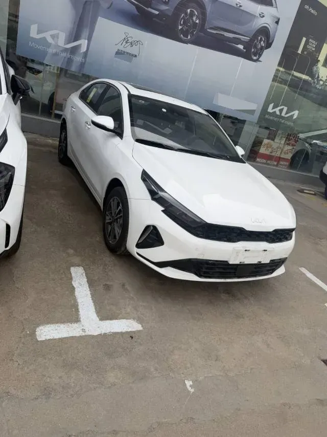 2024 Kia K3 1.5L 115HP L4 CVT,autocango,china used car exporter,china ev exporter,chinese used car exporter,chinese used ev exporter