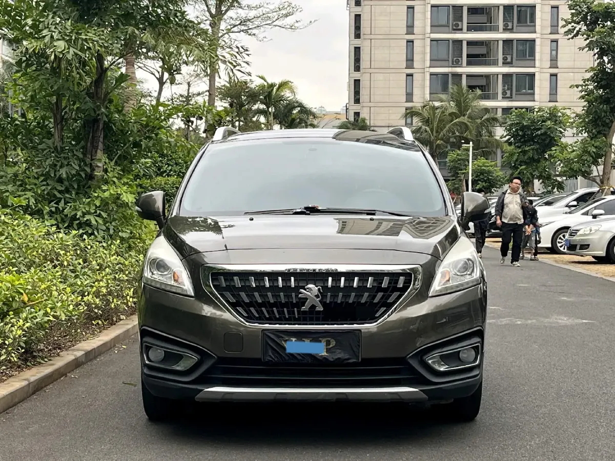 2018 Peugeot 3008 1.6T 167HP L4 6AT,autocango,china used car exporter,china ev exporter,chinese used car exporter,chinese used ev exporter