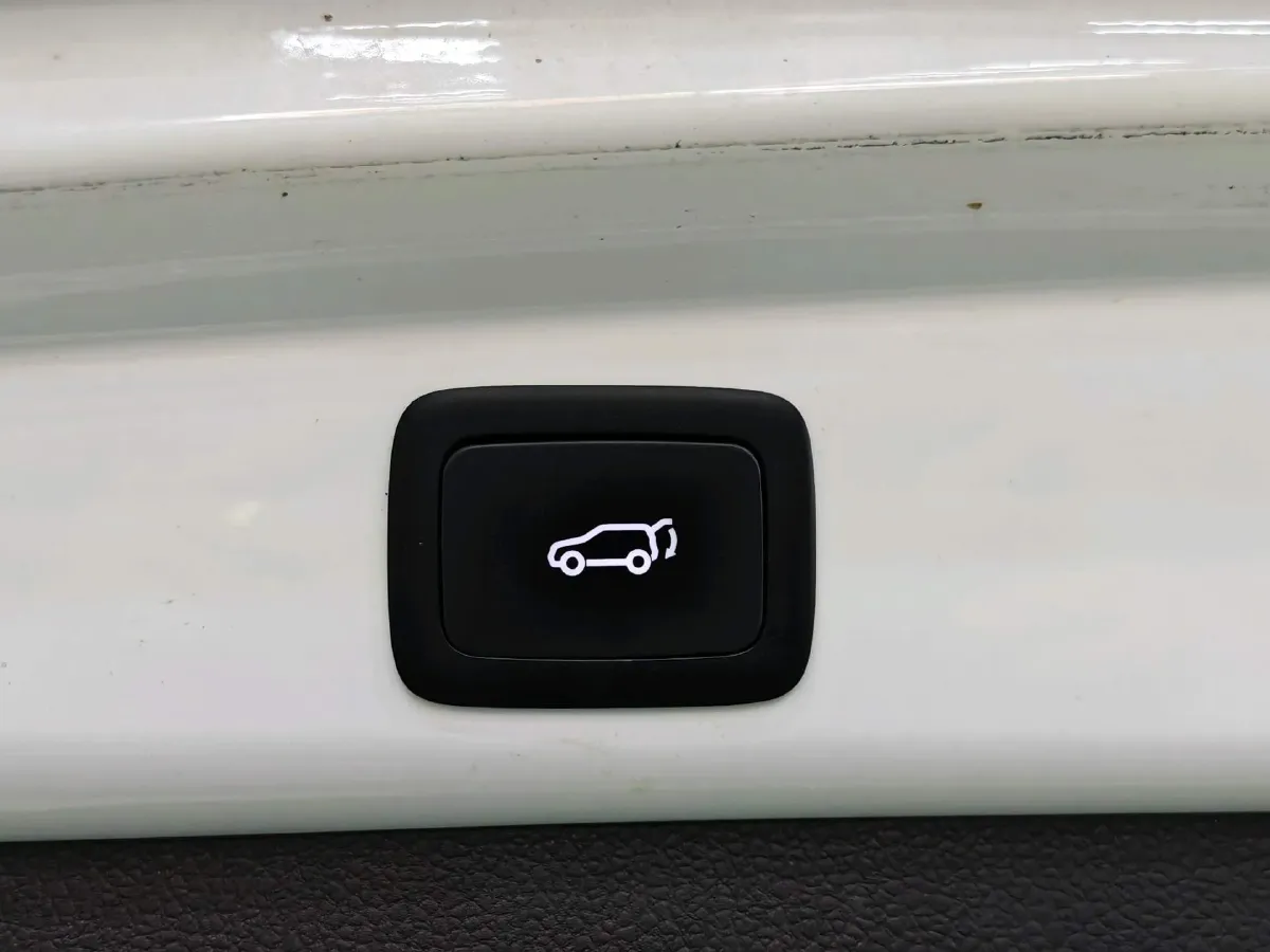 2018 Dongfeng JunFeng E17 BEV 49.93KWH,autocango,china used car exporter,china ev exporter,chinese used car exporter,chinese used ev exporter